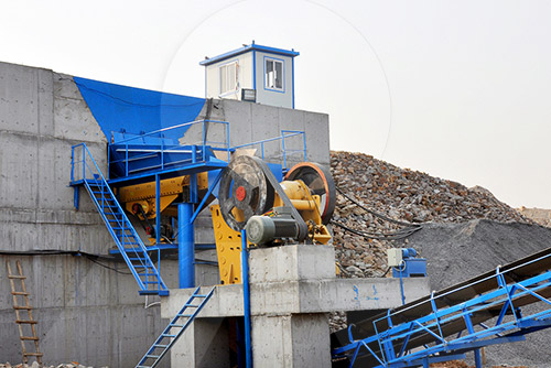 顎式破碎機(jī)山東生產(chǎn)現(xiàn)場