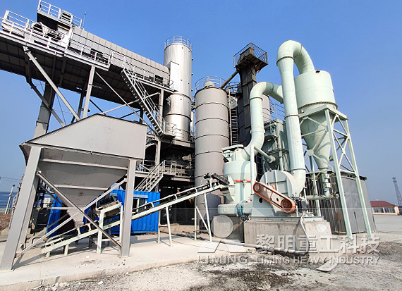 安徽時產200噸河卵石制砂線生產現場 浙江時產20噸石灰石磨粉生產線
